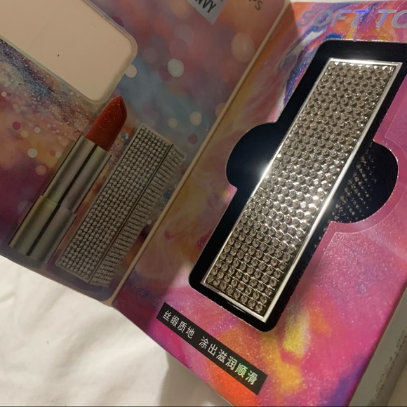 Rhinestone Diamond Silver and Gold Eyeshadow, Eyebrow Pencil and 2 Lipsticks NIB - Picture 11 of 16